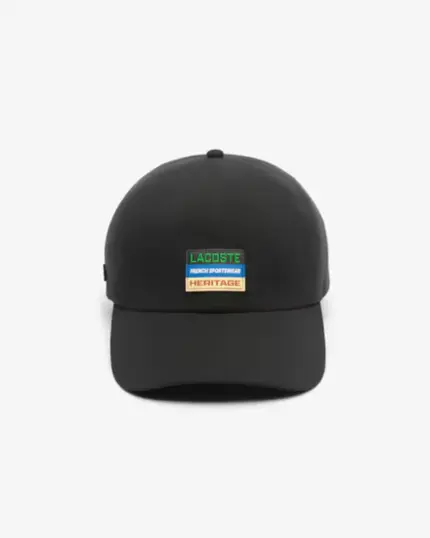BONE LACOSTE COM EMBLEMA REPELENTE A AGUA